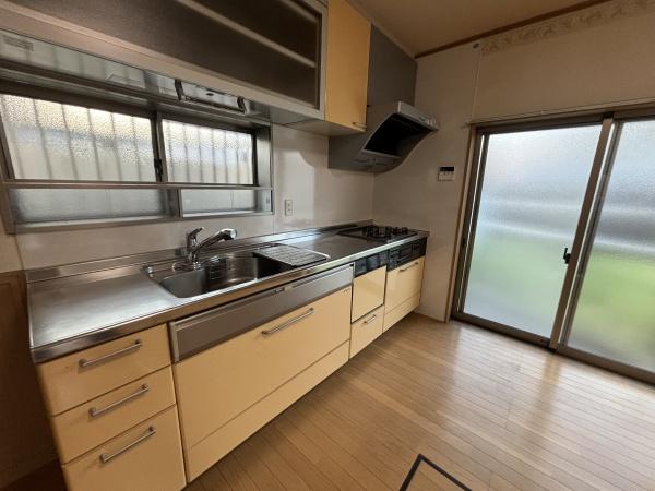 八尾市渋川町３丁目の中古一戸建て