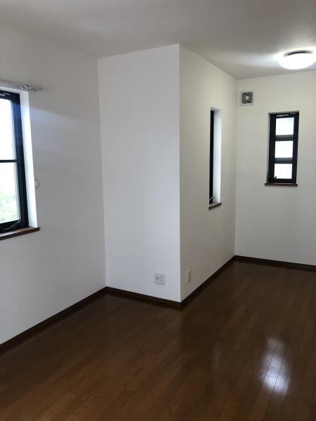 八尾市緑ヶ丘５丁目の中古一戸建て