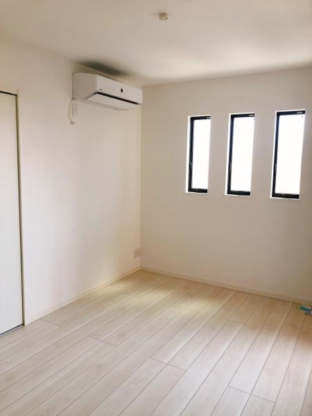 新築一戸建　八尾市東太子1丁目