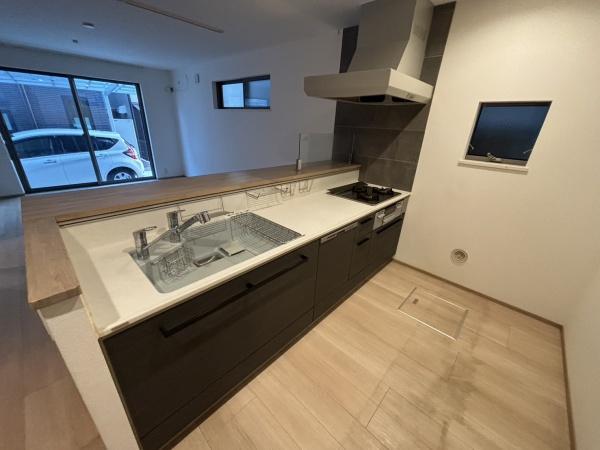 八尾市八尾木５丁目の中古一戸建て