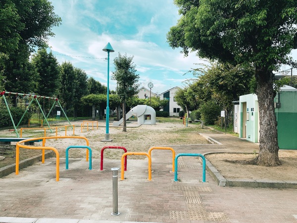八尾市明美町2丁目の中古一戸建て(明美公園)