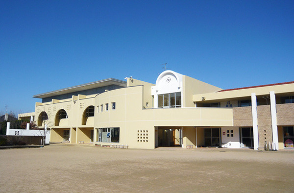 高安町南1丁目新築戸建(清友幼稚園)