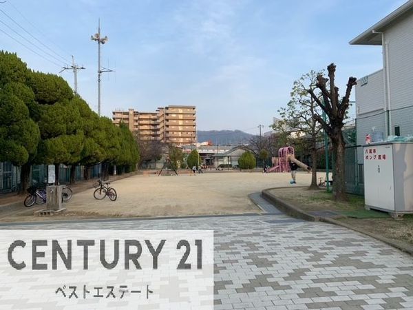 八尾市志紀町南3丁目の中古一戸建て(弓削公園)