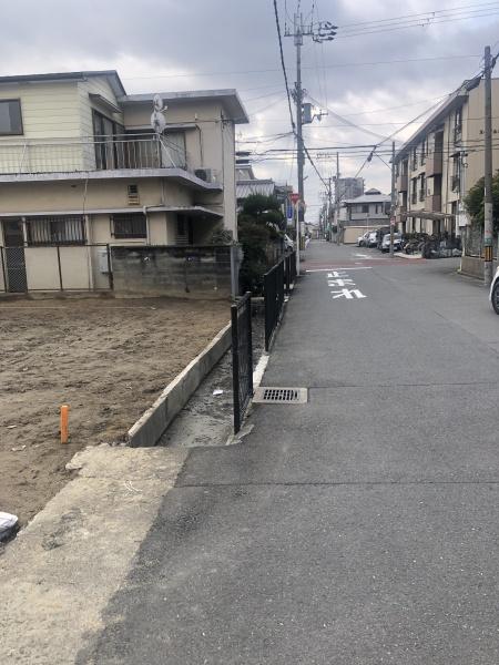 東山本新町2丁目建築条件無し土地