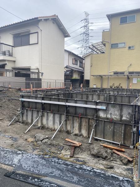 八尾木二丁目　新築戸建て