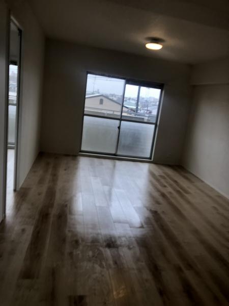 コスモハイツ小阪中古マンション
