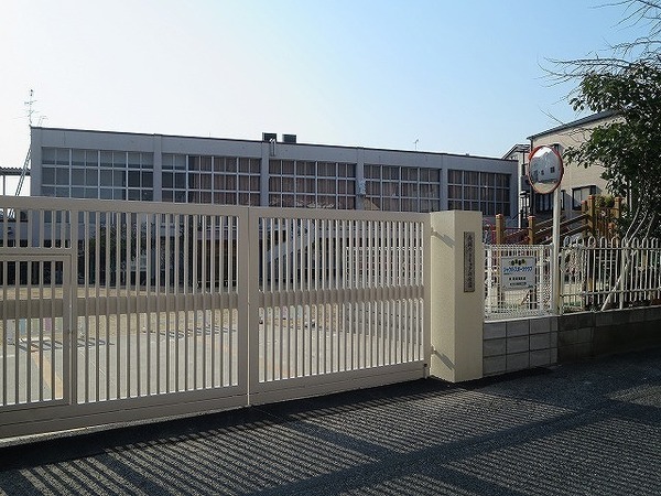 東大阪市喜里川町の中古一戸建て(枚岡カトリック幼稚園)