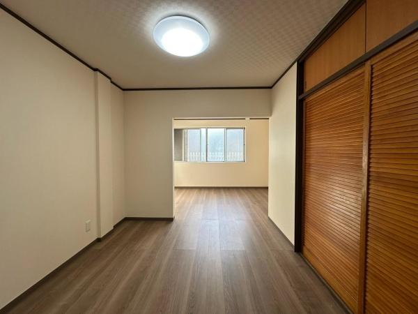 東大阪市小阪本町２丁目の中古テラスハウス