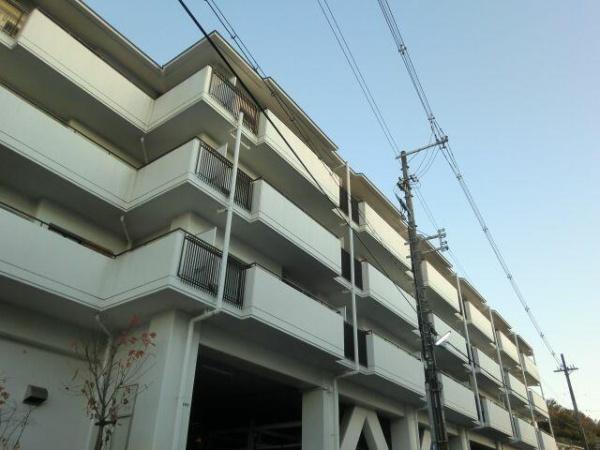 シャルマンコーポ枚岡公園Ｂ棟中古マンション