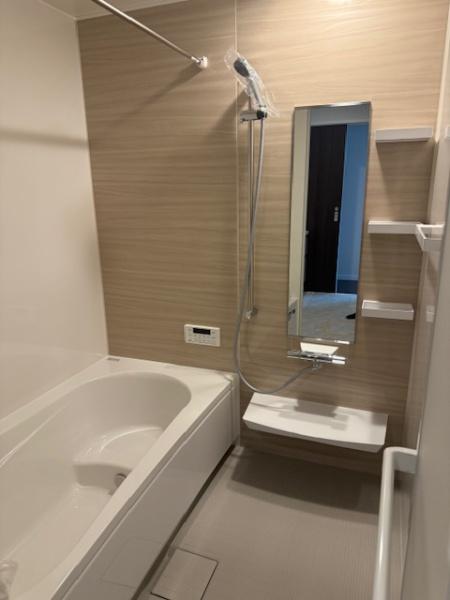 八尾市南本町３丁目の土地