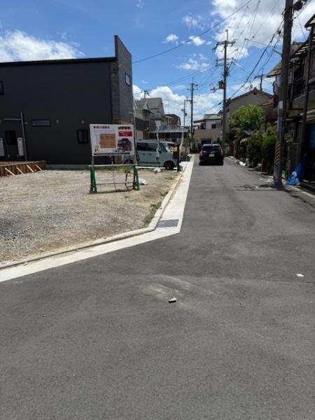 八尾市南本町３丁目の土地
