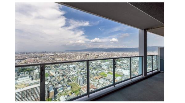 メガシティタワーズＴＨＥ　ＥＡＳＴ中古マンション