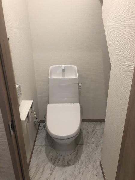 東大阪市大蓮東2丁目の新築一戸建(トイレ)