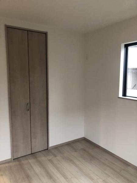 東大阪市大蓮東2丁目の新築一戸建(収納)