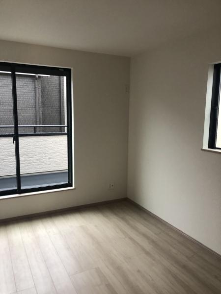 東大阪市大蓮東2丁目の新築一戸建(洋室)