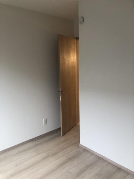 東大阪市大蓮東2丁目の新築一戸建(洋室)