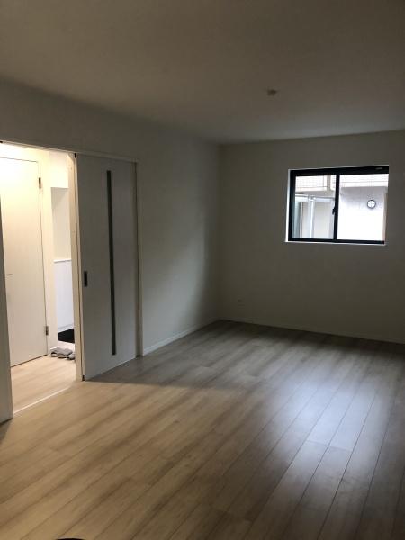 東大阪市大蓮東2丁目の新築一戸建(リビング)