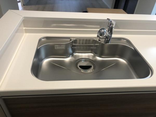 東大阪市大蓮東2丁目の新築一戸建(キッチン)