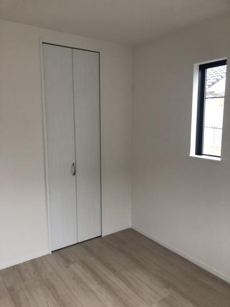 東大阪市大蓮東2丁目の新築一戸建(洋室)