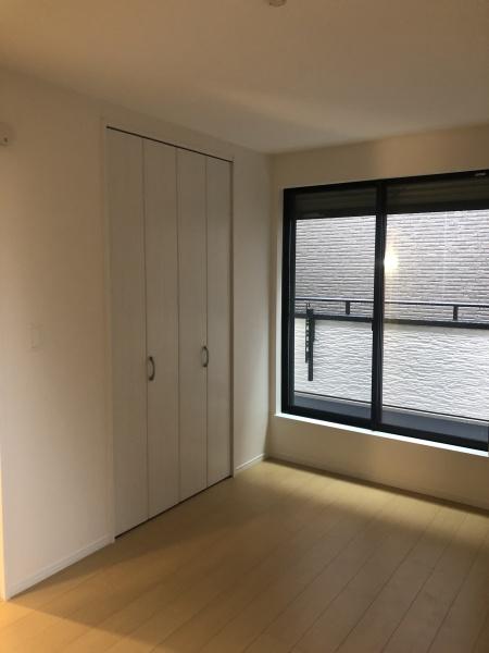 東大阪市大蓮東2丁目の新築一戸建(洋室)