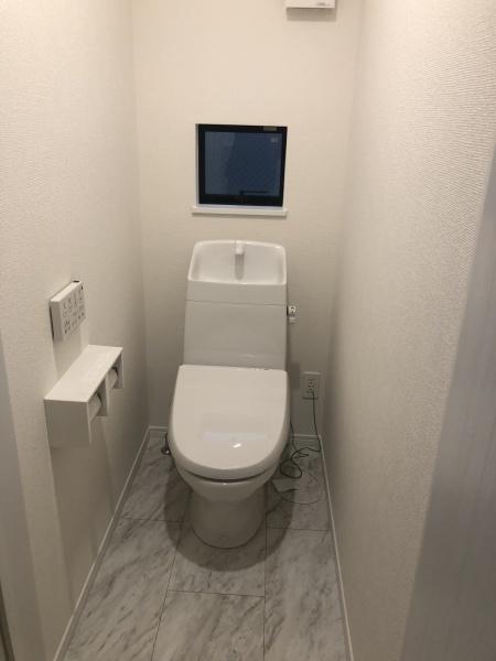 東大阪市大蓮東2丁目の新築一戸建(トイレ)
