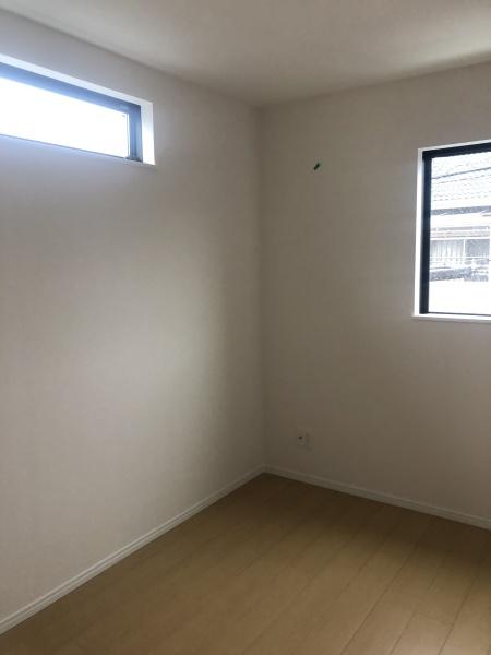 東大阪市大蓮東2丁目の新築一戸建(洋室)