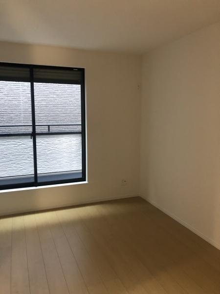 東大阪市大蓮東2丁目の新築一戸建(洋室)