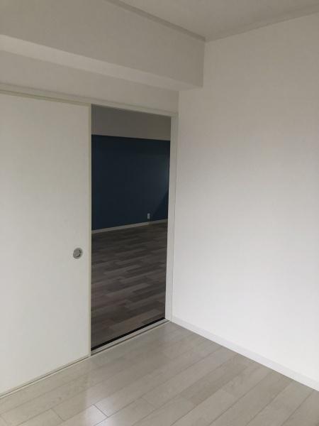 ローレルハイツ八尾　1号棟中古マンション