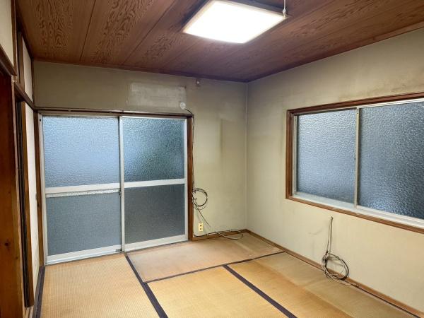 八尾市曙町３丁目の中古一戸建て