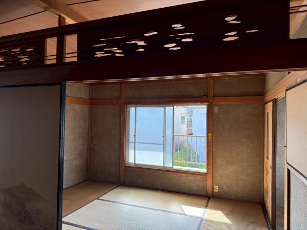 八尾市曙町３丁目の中古一戸建て