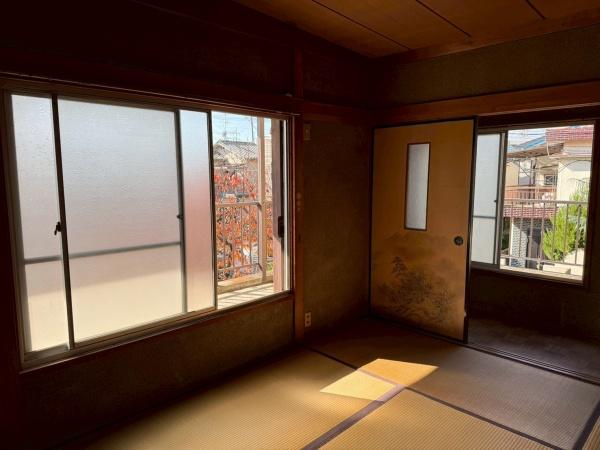 八尾市曙町３丁目の中古一戸建て