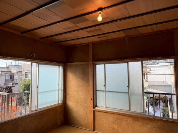 八尾市曙町３丁目の中古一戸建て