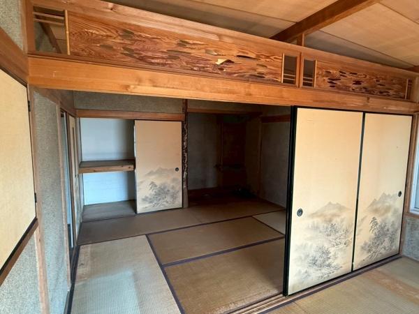 八尾市曙町３丁目の中古一戸建て