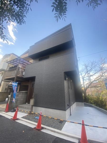山本町南３丁目新築戸建て