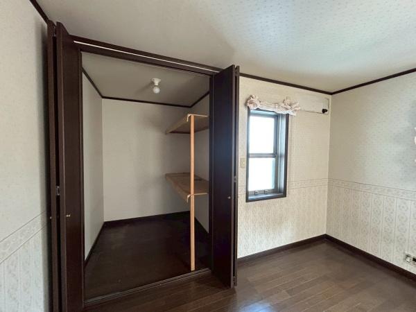 八尾市垣内４丁目の中古一戸建て