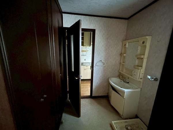 八尾市垣内４丁目の中古一戸建て