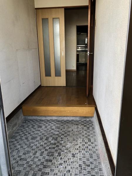 八尾市東山本新町８丁目の中古一戸建