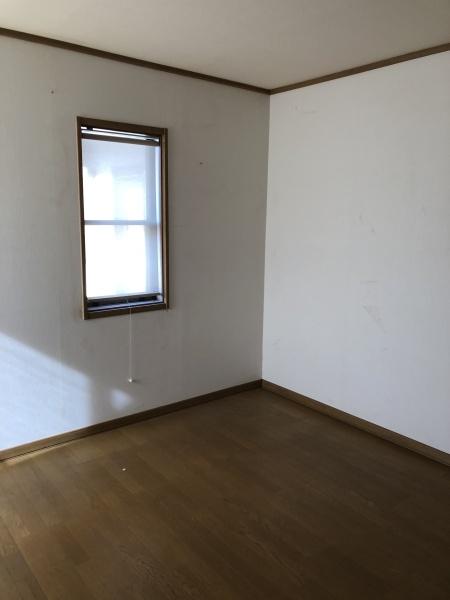 八尾市緑ヶ丘３丁目の中古一戸建て