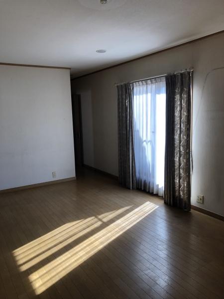 八尾市緑ヶ丘３丁目の中古一戸建て