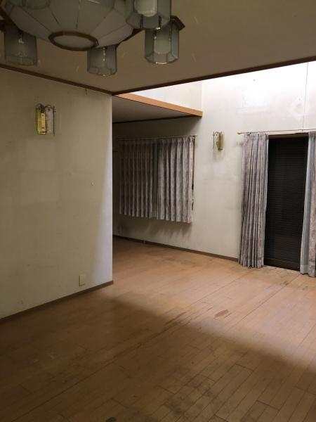 八尾市緑ヶ丘３丁目の中古一戸建