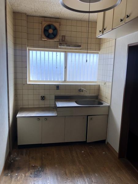 八尾市中田４丁目の中古一戸建て