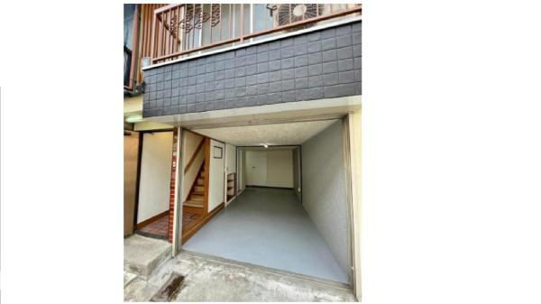 東大阪市衣摺４丁目の中古一戸建て