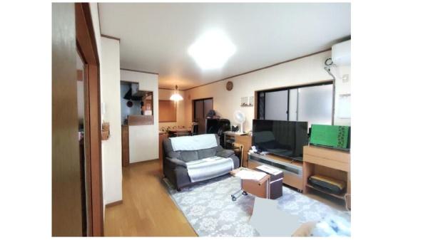 東大阪市下六万寺町３丁目の中古一戸建て