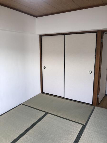 シャトーローレンス八尾