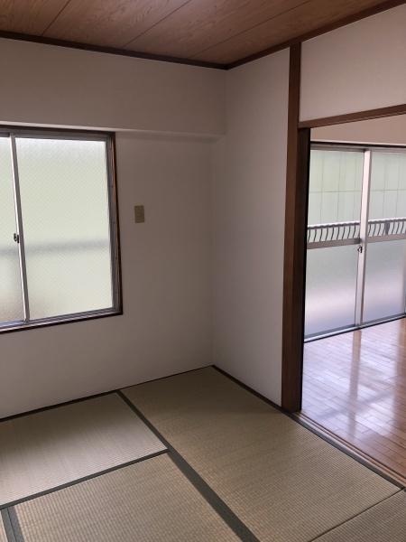シャトーローレンス八尾