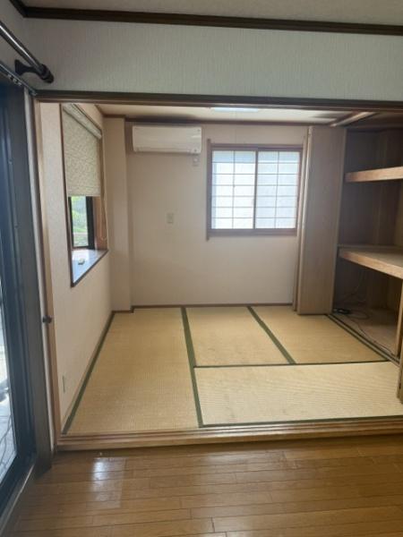 羽曳野市軽里３丁目の中古一戸建て