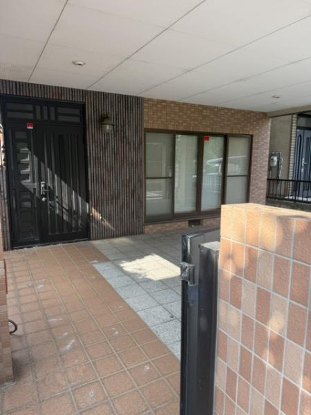 羽曳野市軽里３丁目の中古一戸建て
