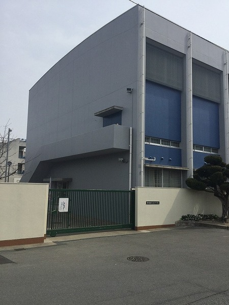 東大阪市新鴻池町の土地(東大阪市立盾津中学校)