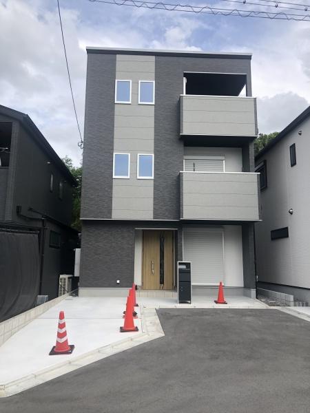 東大阪市中石切町２丁目の新築一戸建