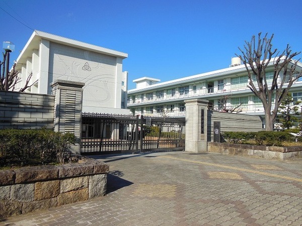 みよし市東陣取山の新築一戸建(みよし市立三好中学校)